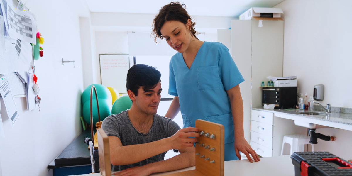 Terapia Ocupacional: diferença entre curso tecnólogo, bacharelado e mais!